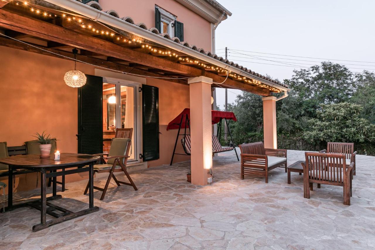 Ktima Loumoumba, Private Villa 고우비아 외부 사진